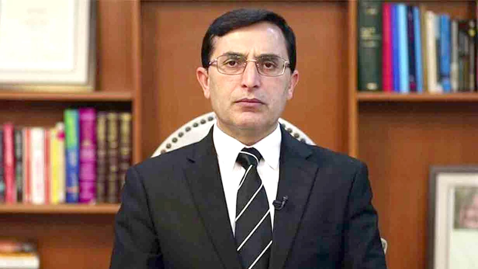 سپریم کورٹ کے باہر احتجاج کرنے پر بیرسٹر گوہر سمیت 20 وکلا کیخلاف مقدمہ درج