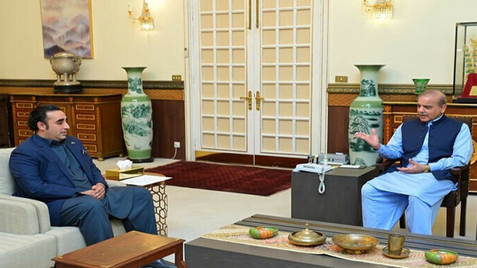 پاکستان پیپلز پارٹی کا وفاقی کابینہ میں شامل نہ ہونے کا فیصلہ