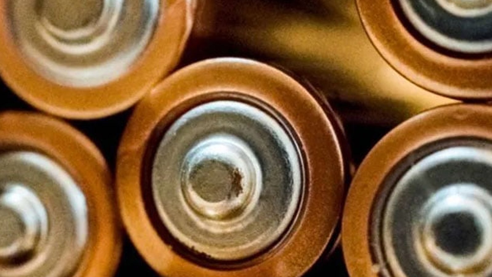 توانائی ذخیرہ کر نے والی بیٹریاں ایجاد