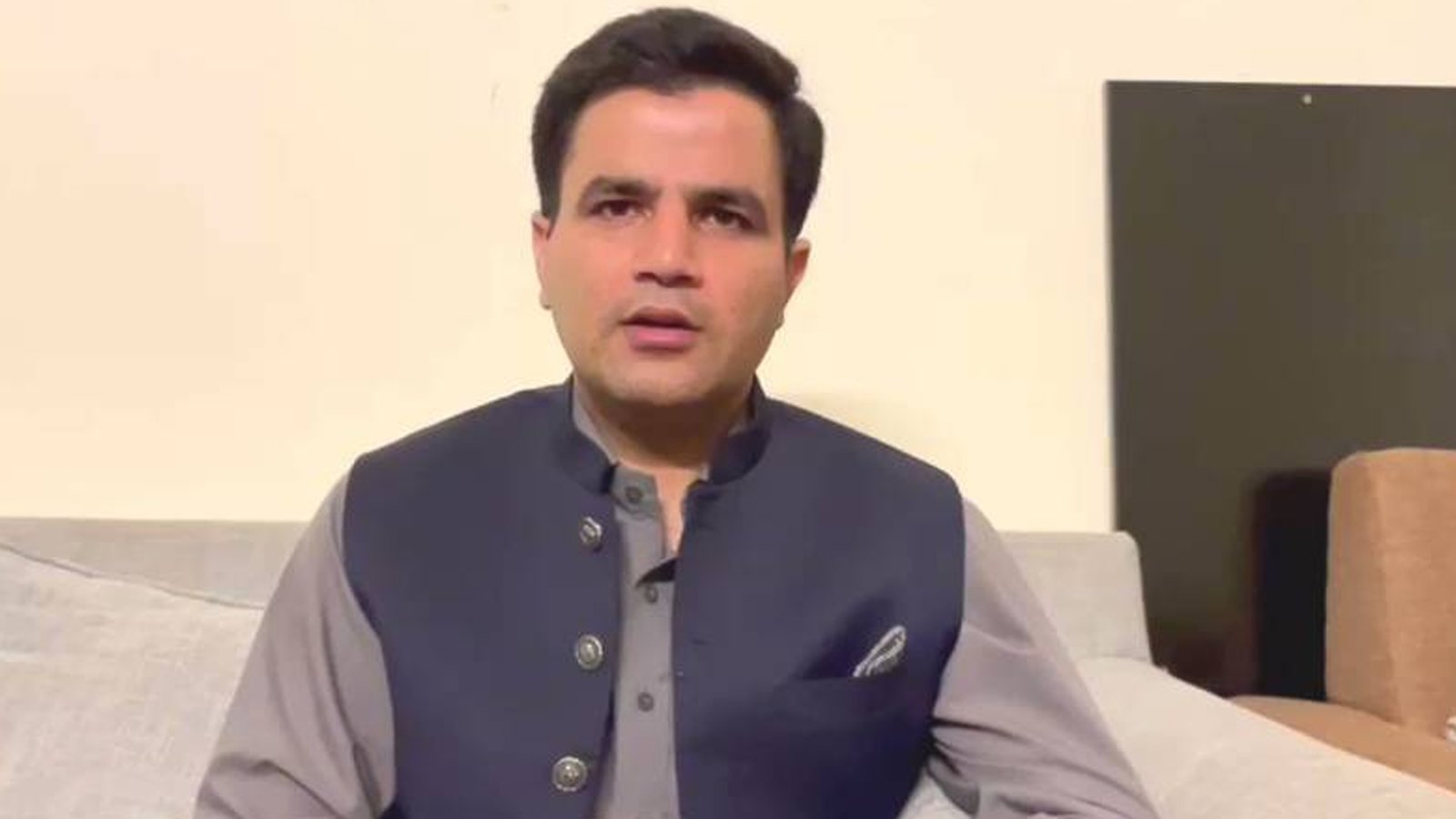 حکمران اتحاد جو آئینی ترامیم لا رہا ہےیہ کل انہی کے گل پڑے گی۔رہنما پی ٹی آئی نعیم حیدر پنجوتہ