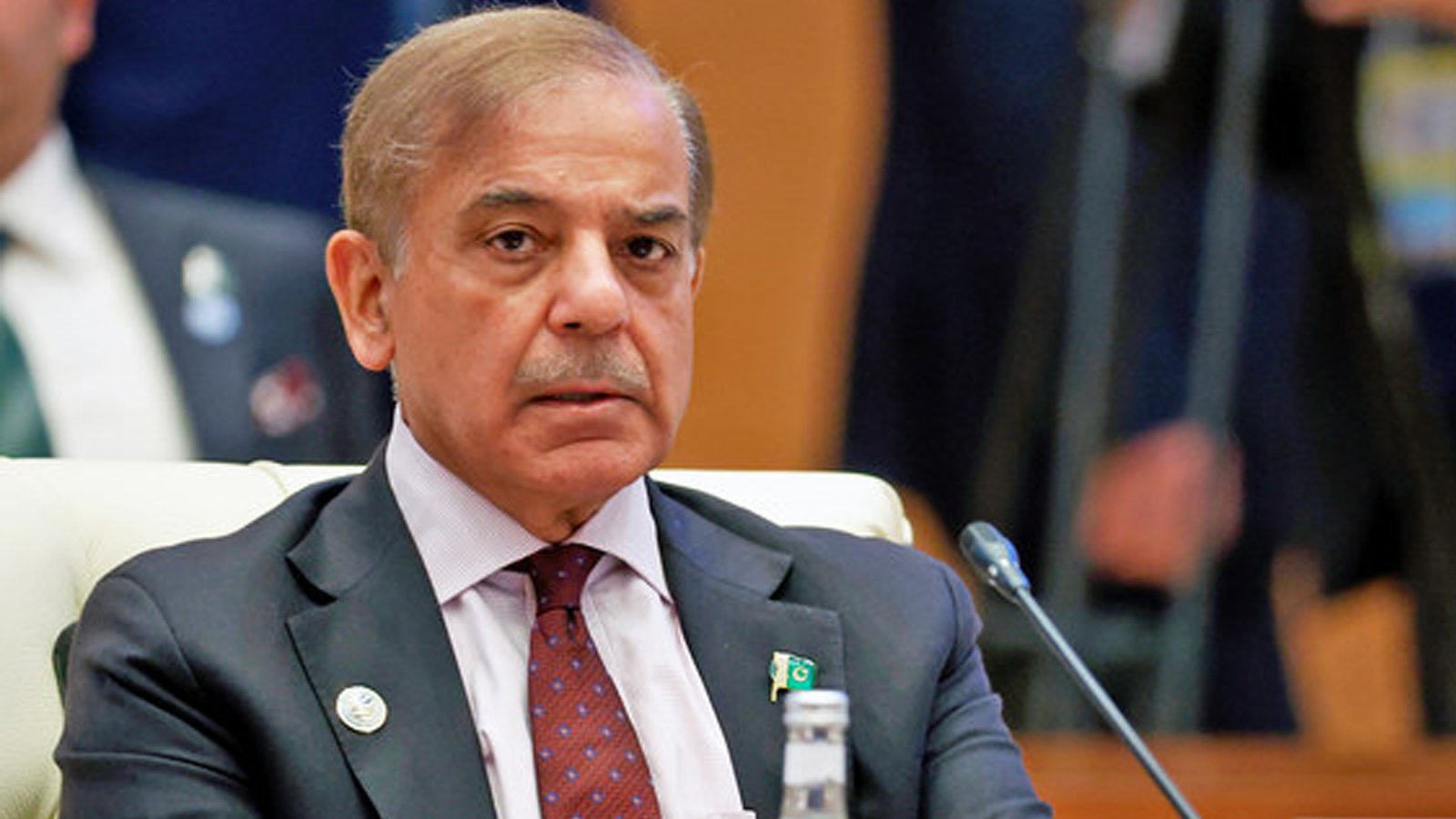 کرپشن کی وجہ سے قرضے لینے پر مجبور ہیں، وزیراعظم شہباز شریف