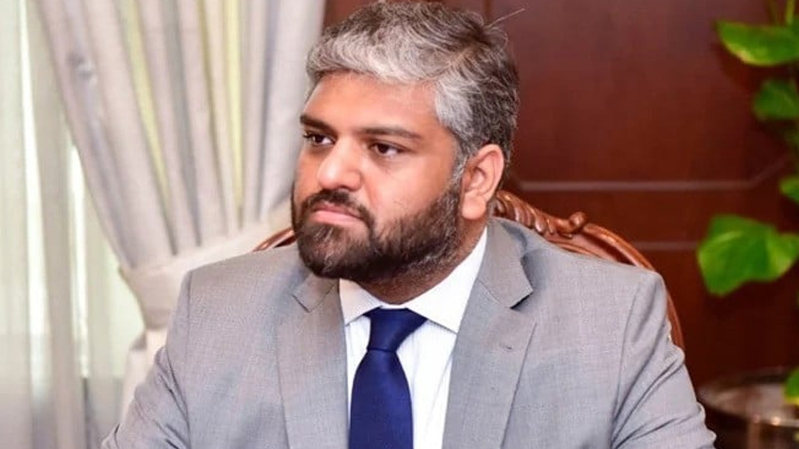 اگر مجھے استعفیٰ دینا ہوا تو عمران خان کی ذات کے علاوہ کسی کو نہیں دوں گا، زین قریشی