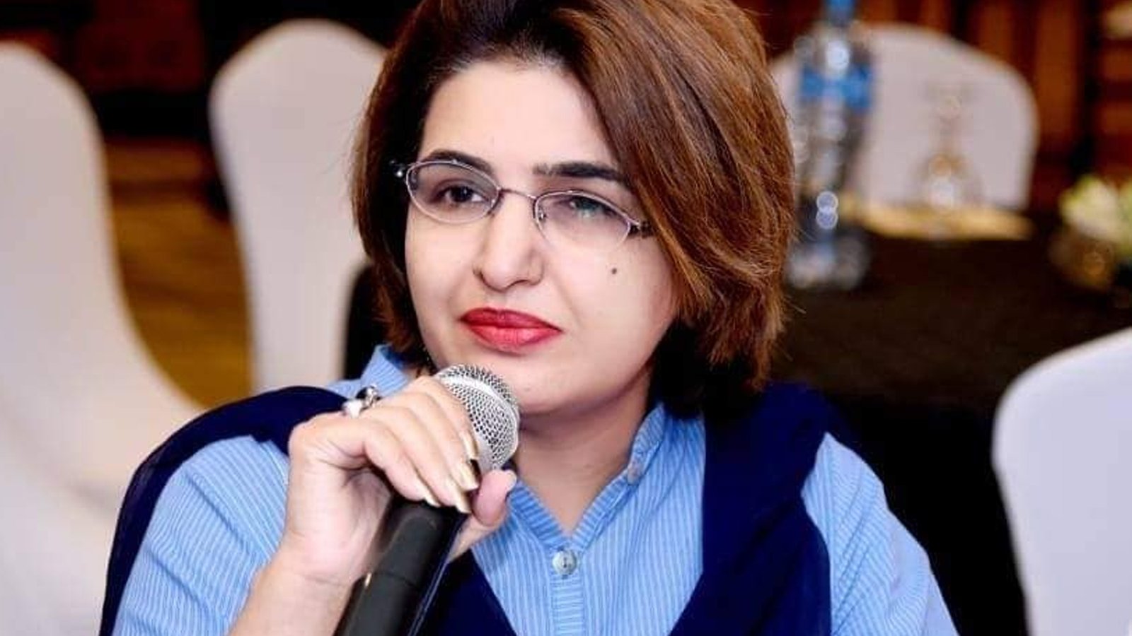 پی ٹی آئی رہنما سیمابیہ طاہر کا پارٹی عہدے سے مسعفی