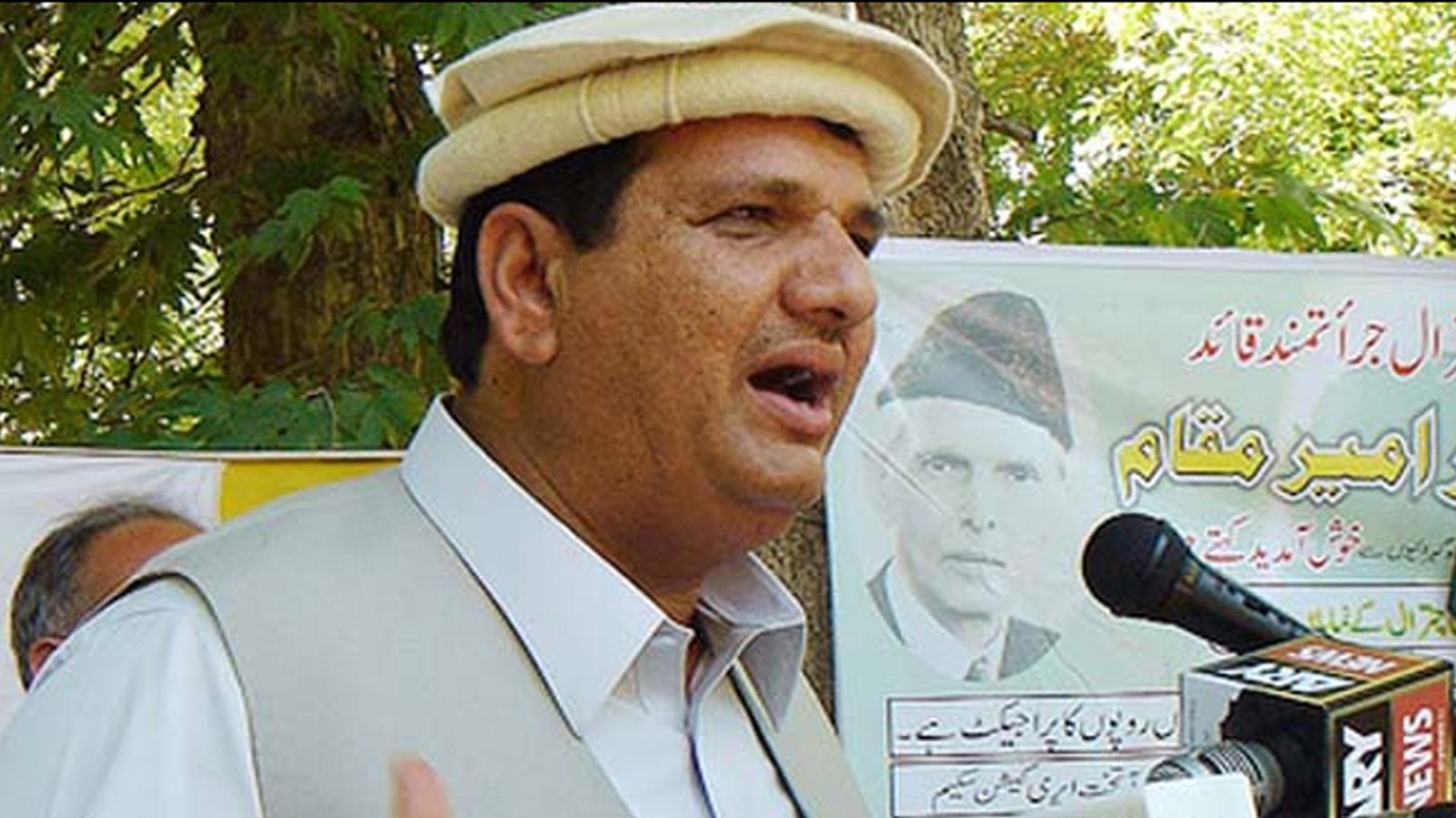 9 مئی واقعات کا چشم دید گواہ ہوں، کرنل شیرخان کے مجسمے کی بے حرمتی کی گئی، امیر مقام