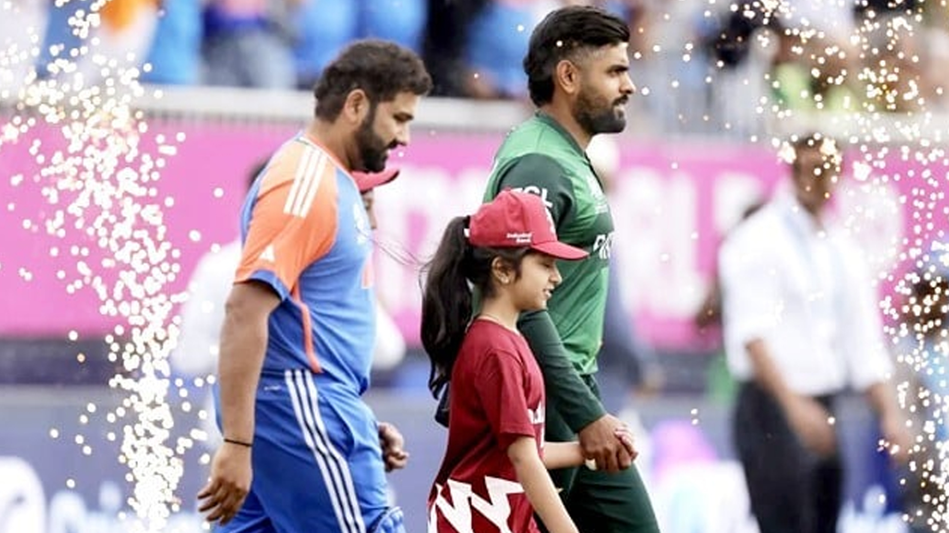 گوجرانوالہ کی عدالت میں قومی کرکٹ ٹیم کیخلاف درخواست دائر