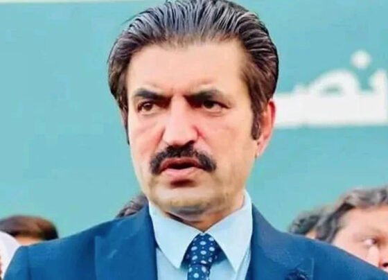 شیر افضل مروت
