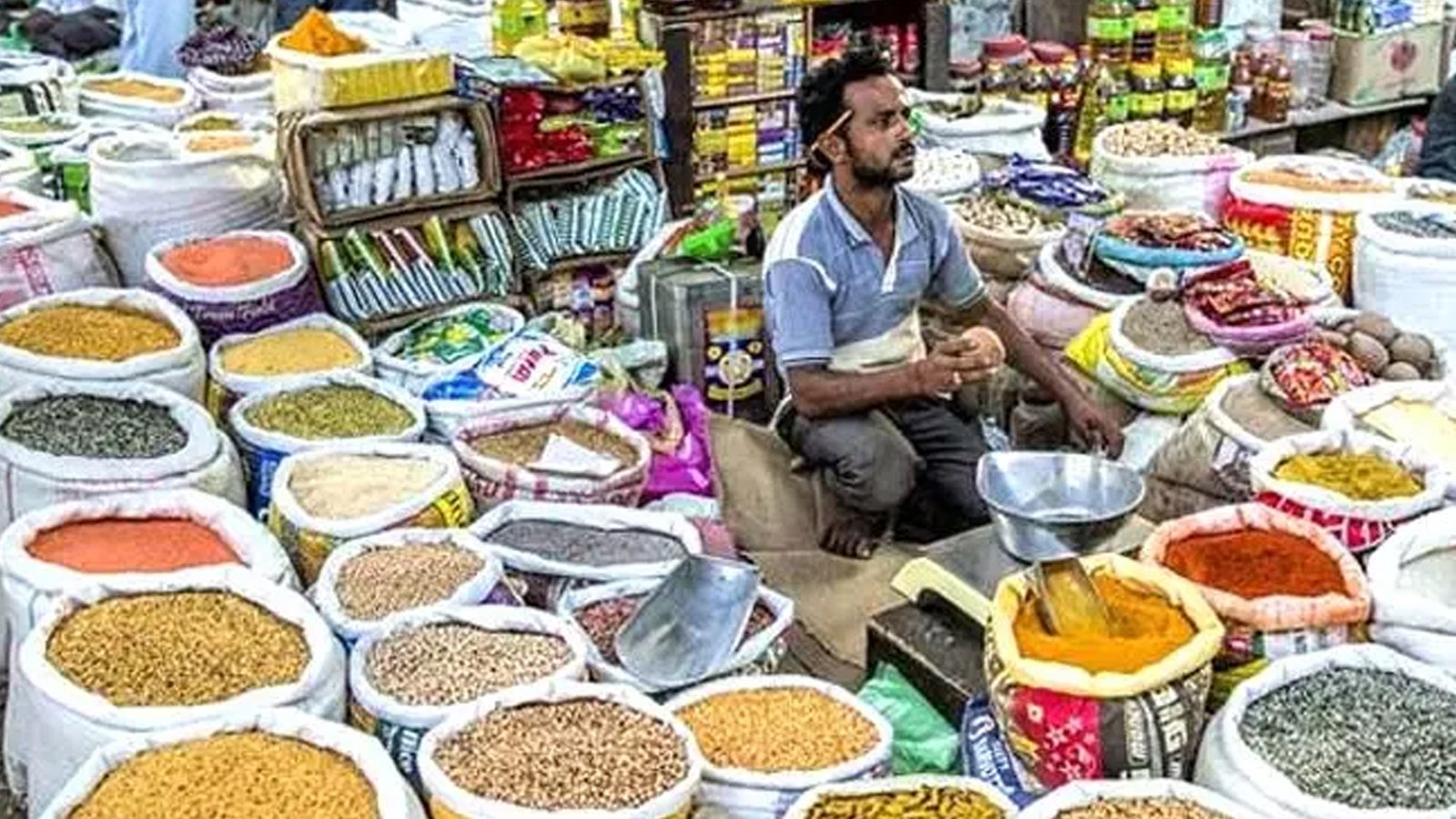 دالوں کی قیمتوں میں 100 روپے تک اضافہ