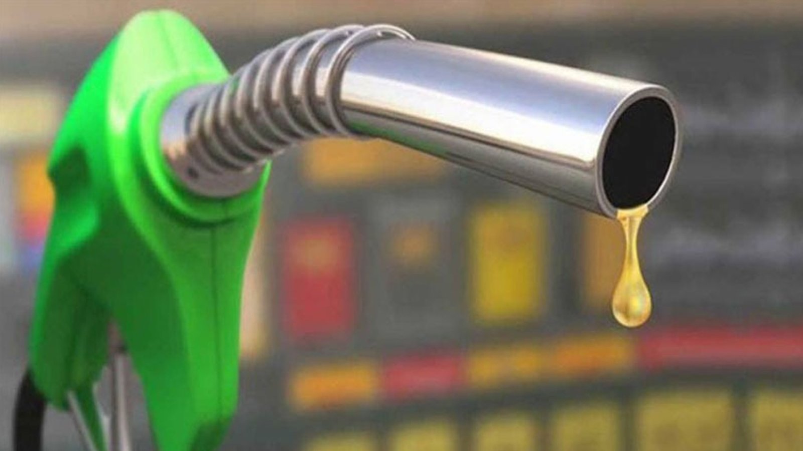 حکومت کا پیٹرولیم مصنوعات کی قیمتیں مقرر کرنے کا اختیار آئل کمپنیوں کو دینے کا فیصلہ