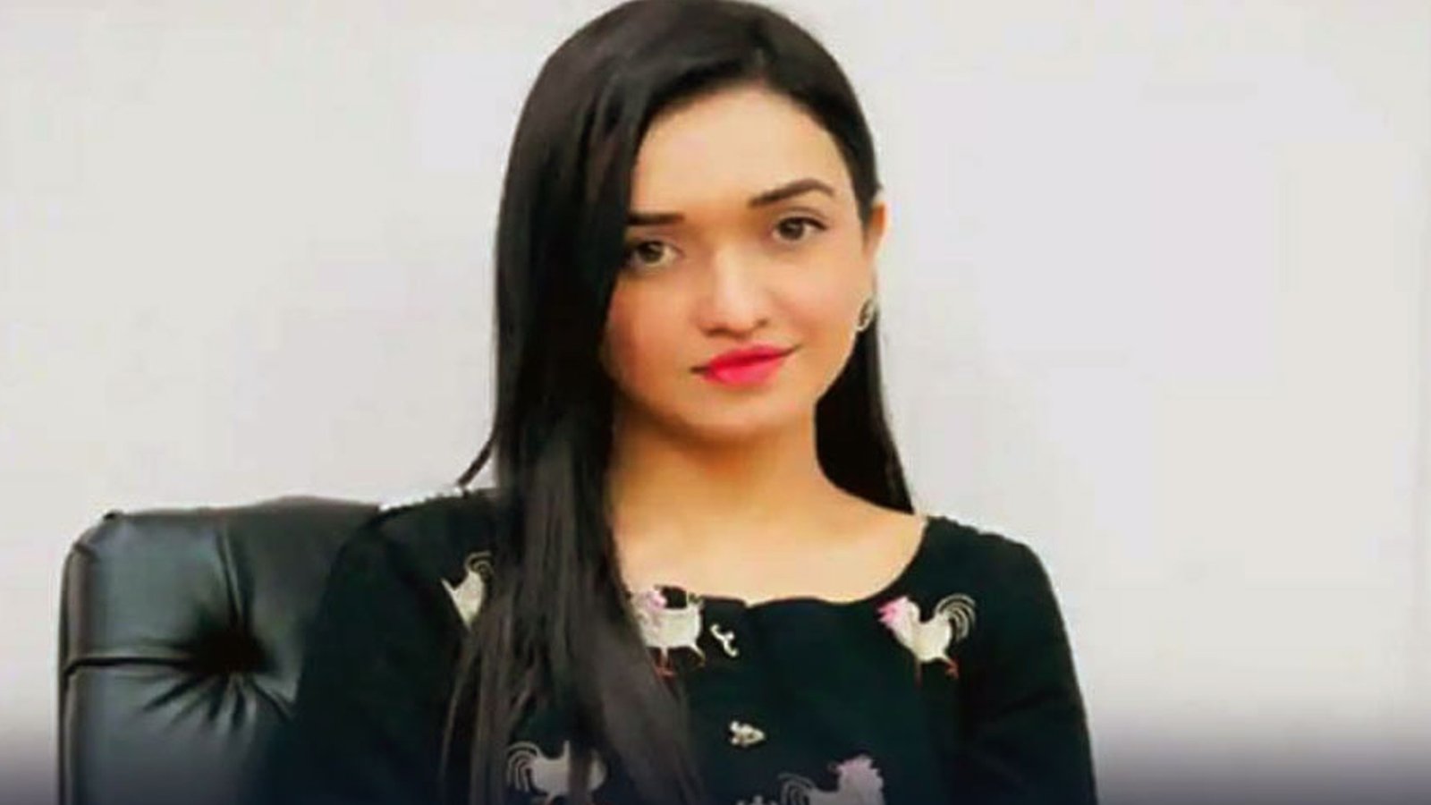 تحریک انصاف میں صنم جاوید کو مخصوص نشست دینے پر اختلافات