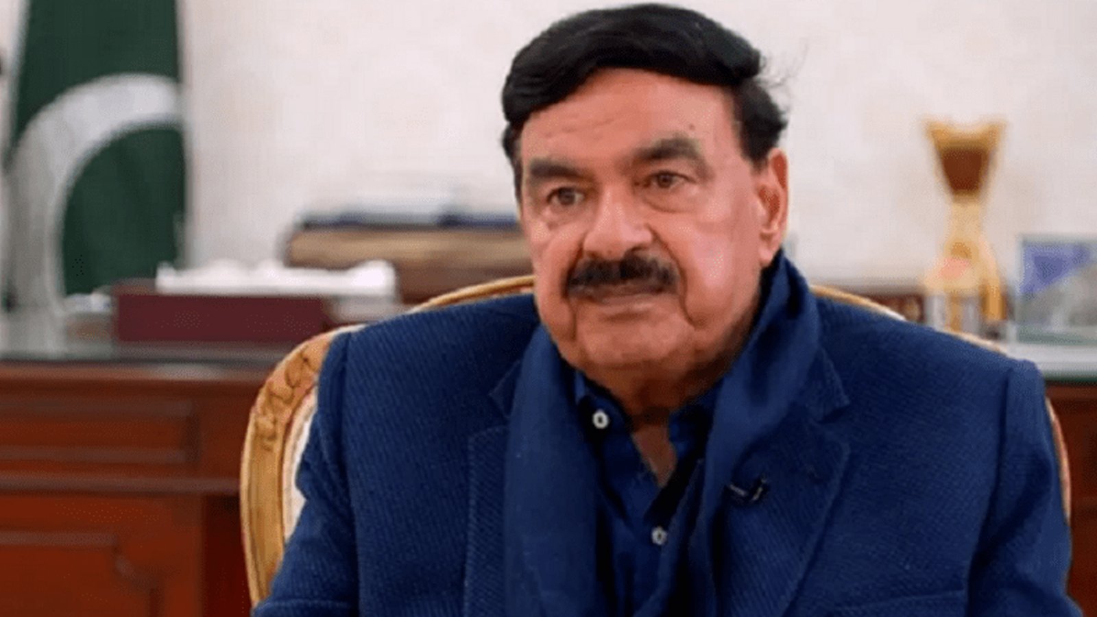 ملکی سیاست کاکٹی کٹا کب تک نکل آئیگا، شیخ رشید نے تاریخ بتادی