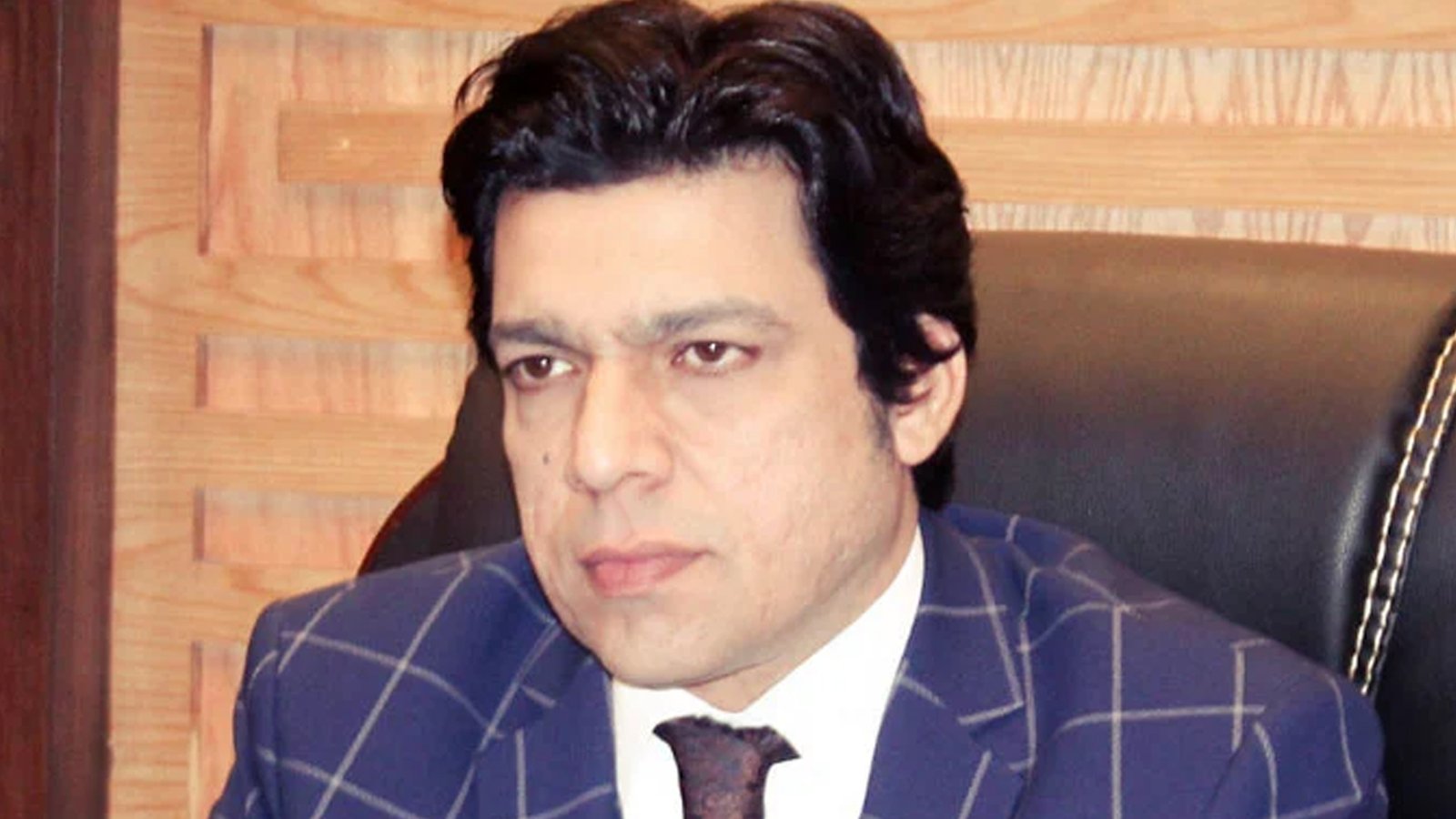 عمران خان ڈیل کے منتظر ہیں، فیصل واوڈا