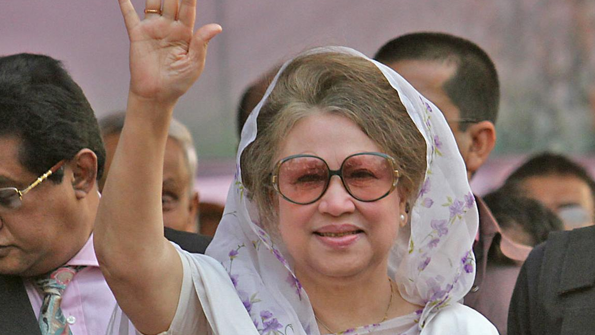 بنگلہ دیش کی سابق وزیراعظم خالدہ ضیا کی فوری رہائی کا حکم