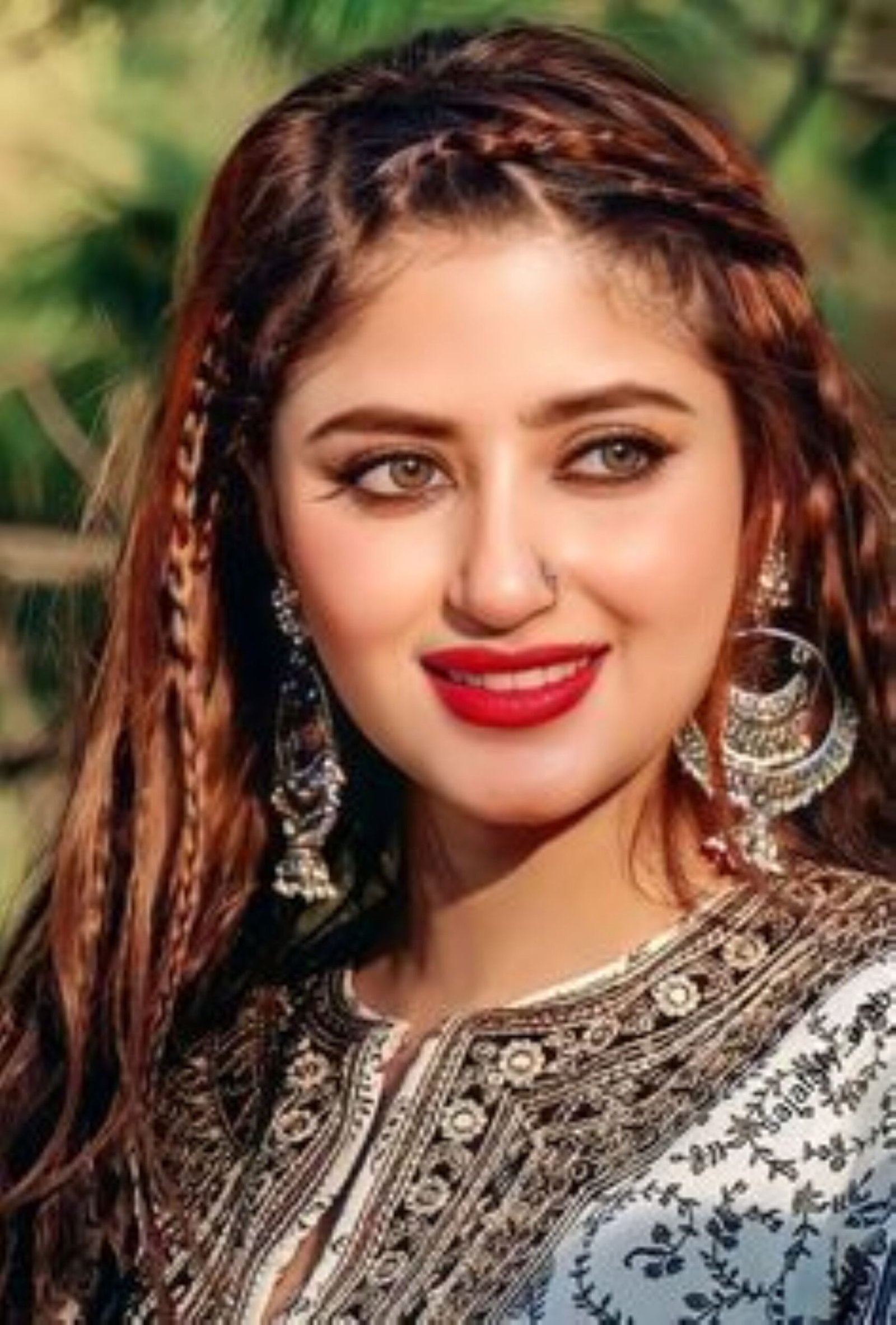 پاکستانی اداکارہ سجل علی 7 سال بعد بھارتی فلم انڈسٹری میں واپسی کے لیے تیار