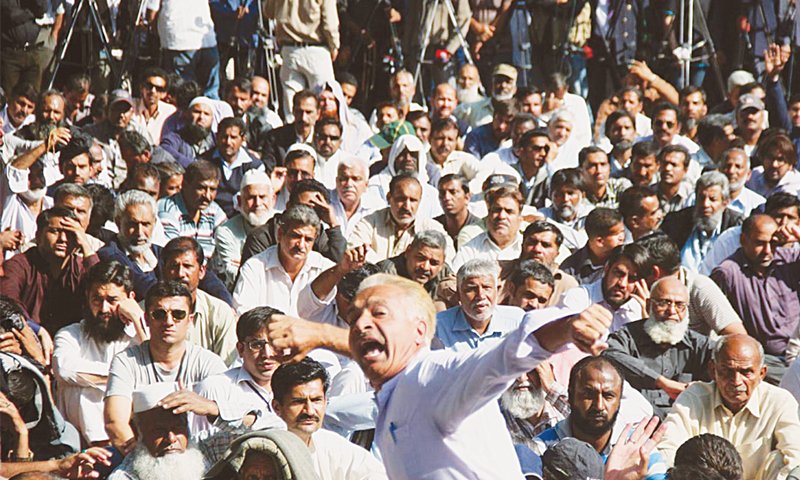 اضافی ٹیکس کیخلاف احتجاج :  ملک کی تاجر تنظیموں کا ایف بی آر سے مذاکرات سے انکار
