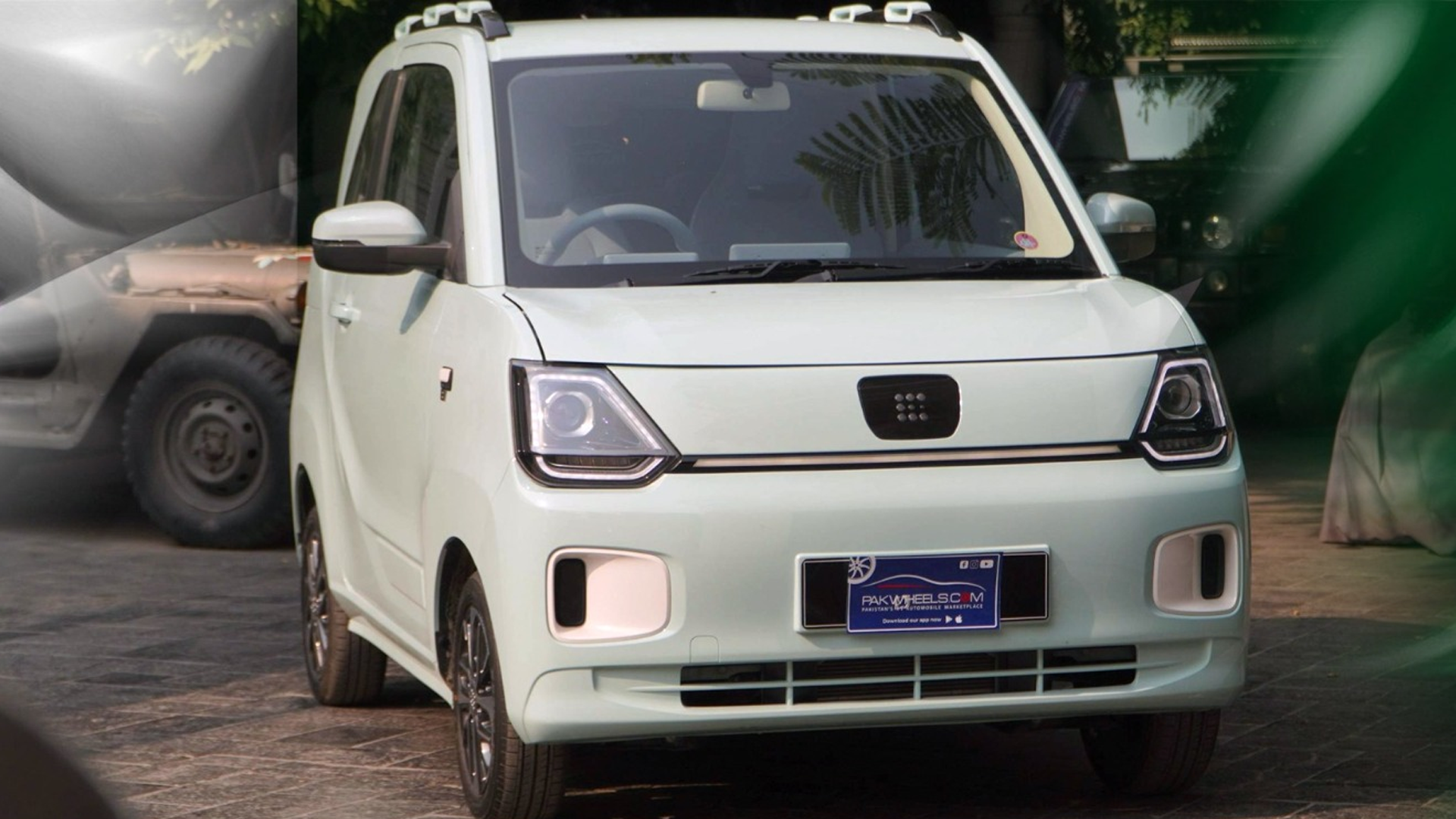 گوگو موٹرز کا آزادی کے موقع پر اپنی  گاڑی پر لاکھوں روپے  کمی کا اعلان