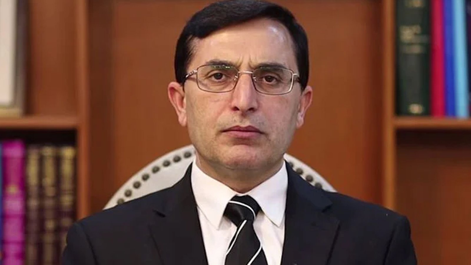 بیرسٹر گوہر نے عمران خان سے ملاقات کے لیے وکلا کی فہرست جیل انتظامیہ کو دیدی