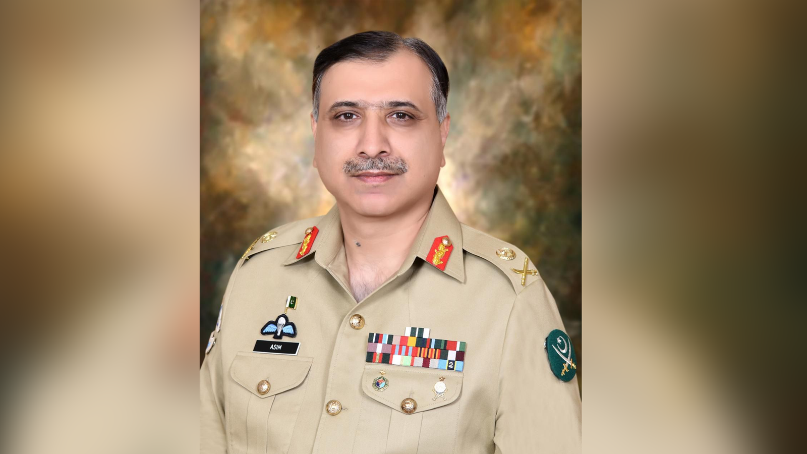 لیفٹیننٹ جنرل عاصم ملک نے ڈی جی آئی ایس آئی کا عہدہ سنبھال لیا