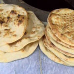 سرکاری نرخنامہ ہوا میں اڑ گیا، روٹی 20 روپے تک فروخت، نانبائیوں کا سستا بیچنے سے صاف انکار