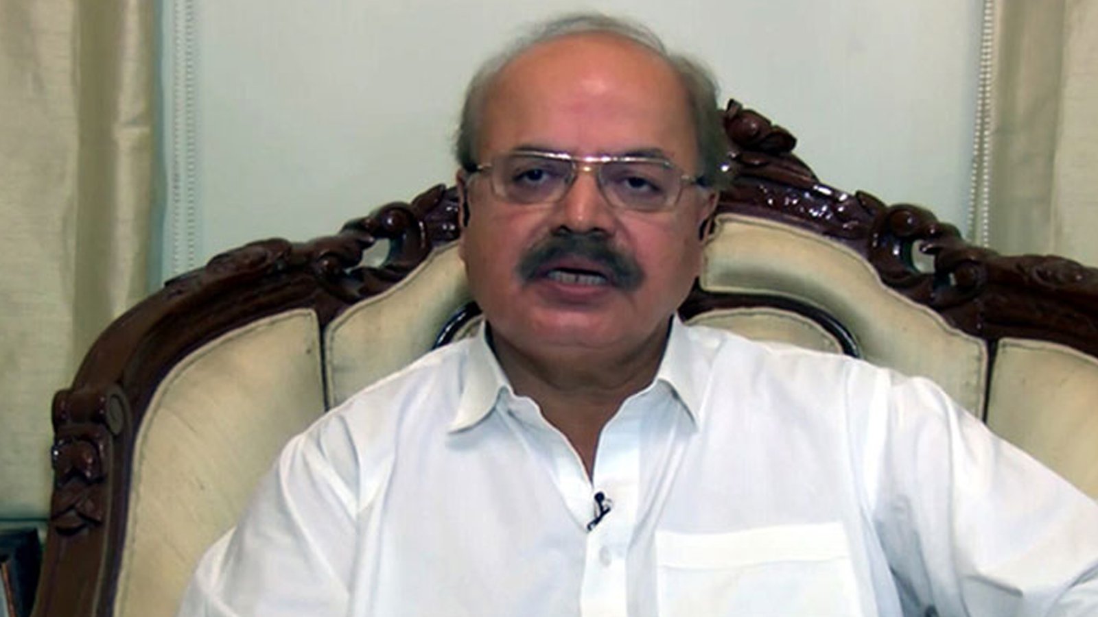 عمران خان کی پسپائی اور پی ٹی آئی میں تقسیم کے حوالے سے بڑی پیشگوئی