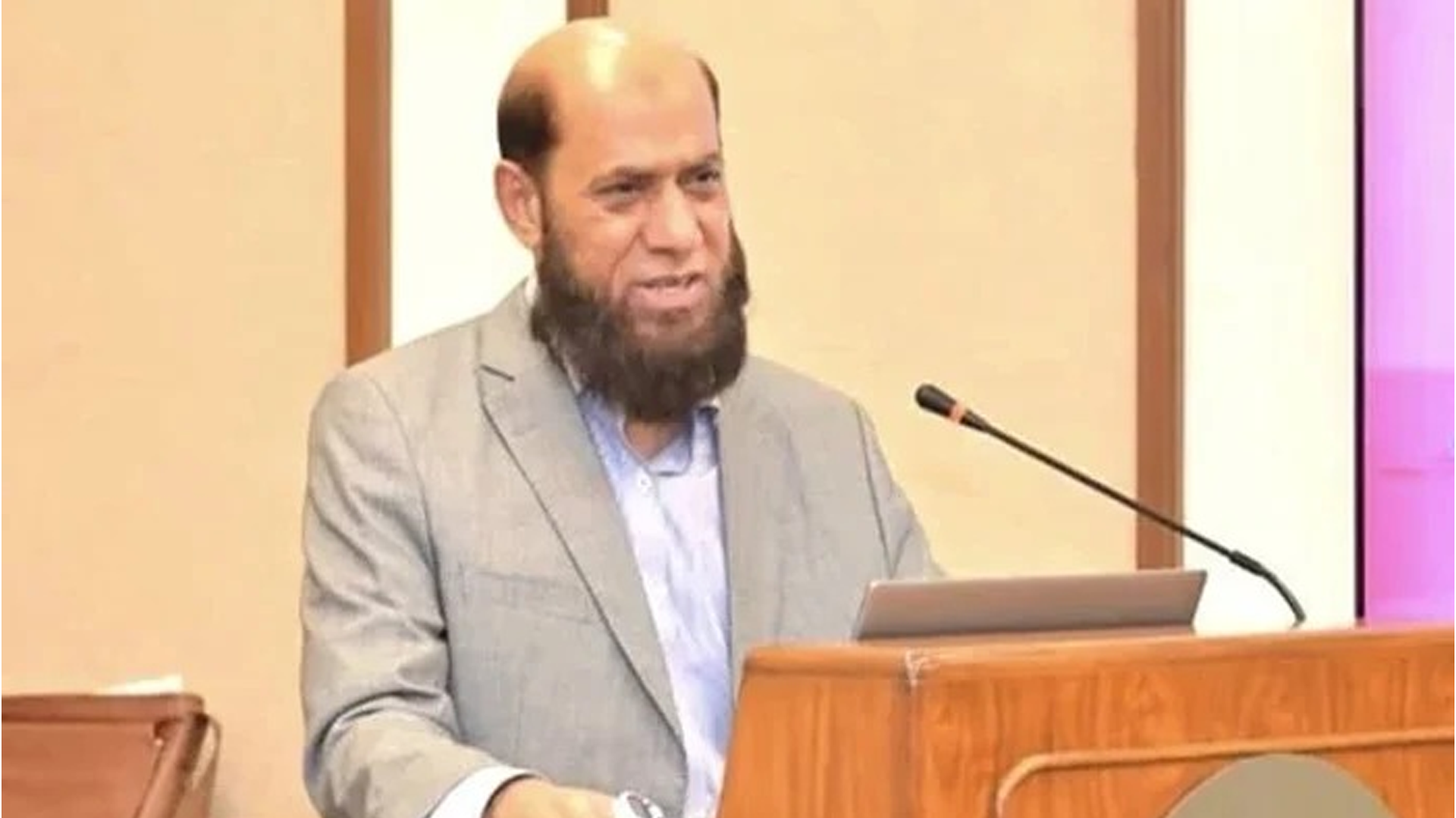 چیئرمین پی ٹی اے  نے  عہدے سے ہٹائے جانے پر انٹرا کورٹ اپیل دائر کردی