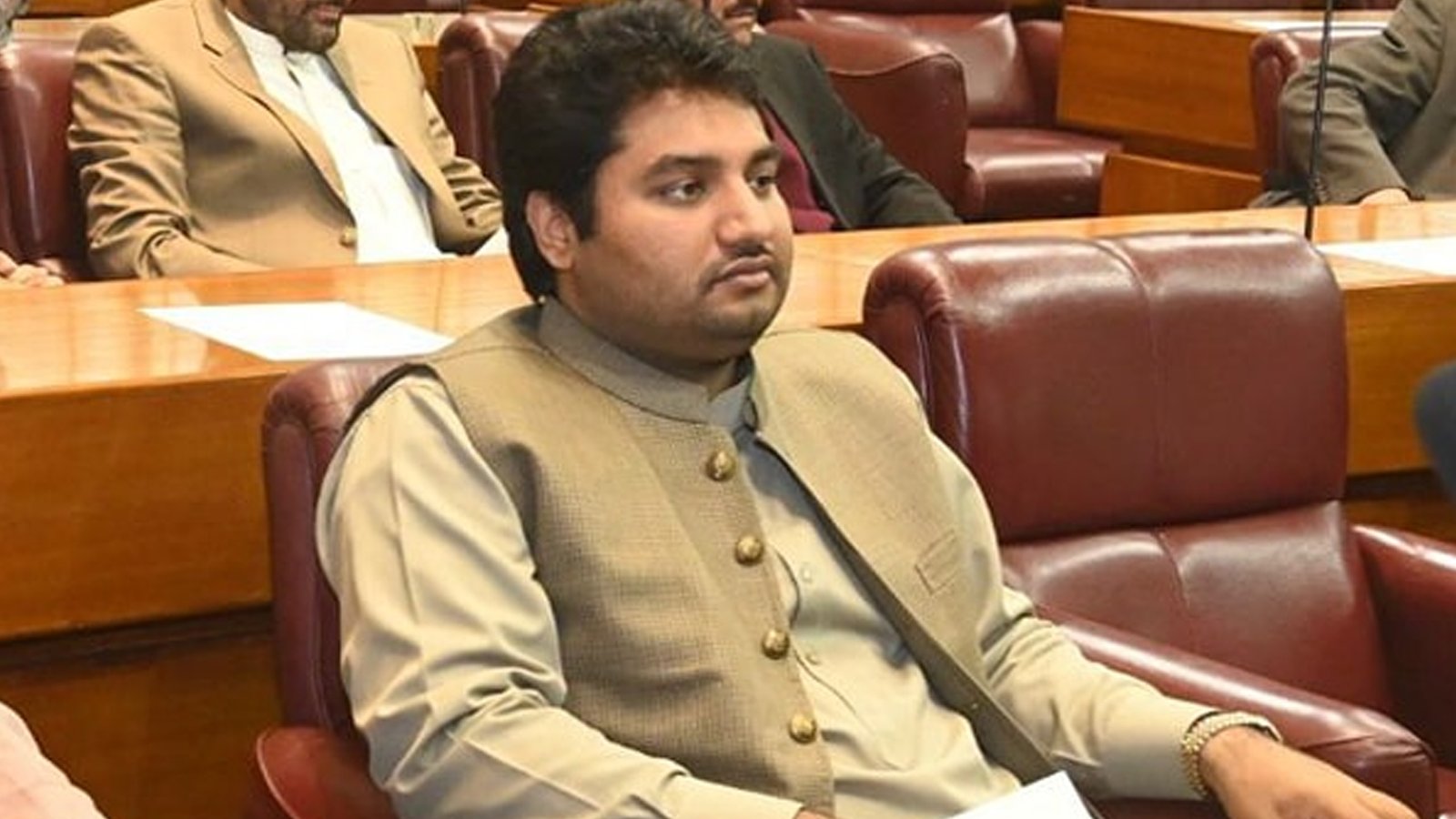 پی ٹی آئی ایم این اے مبین عارف جٹ کی 2 کیسز میں حفاظتی ضمانت منظور