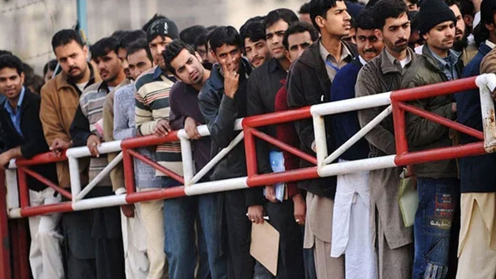74 فیصد نوجوان پاکستان میں رہنا چاہتے ہیں:آئی پی ایس او ایس