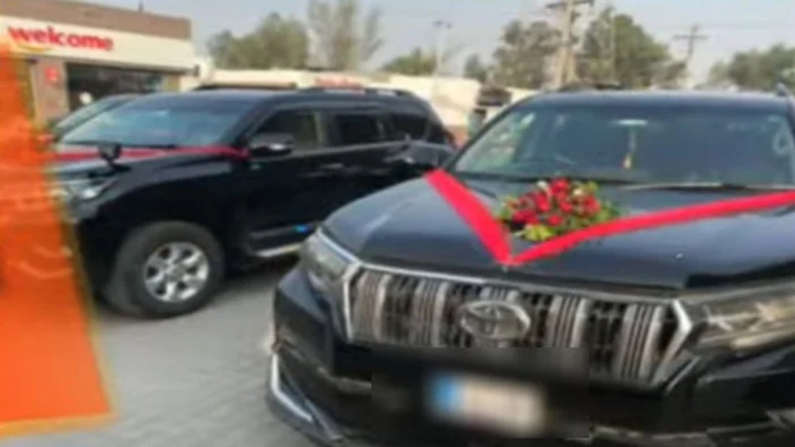 فیصل  آباد:  بارات کی شکل میں قافلہ لیکر جانے والے پی ٹی آئی کارکنان گرفتار