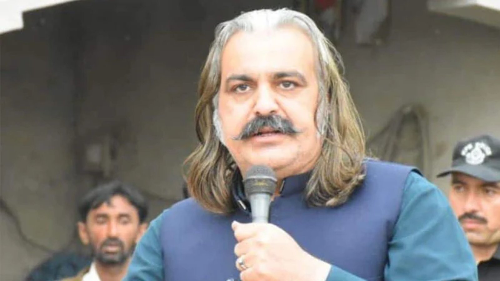 مذاکرات کا آغاز عمران خان کی رہائی سے شروع ہوگا : علی امین گنڈاپور