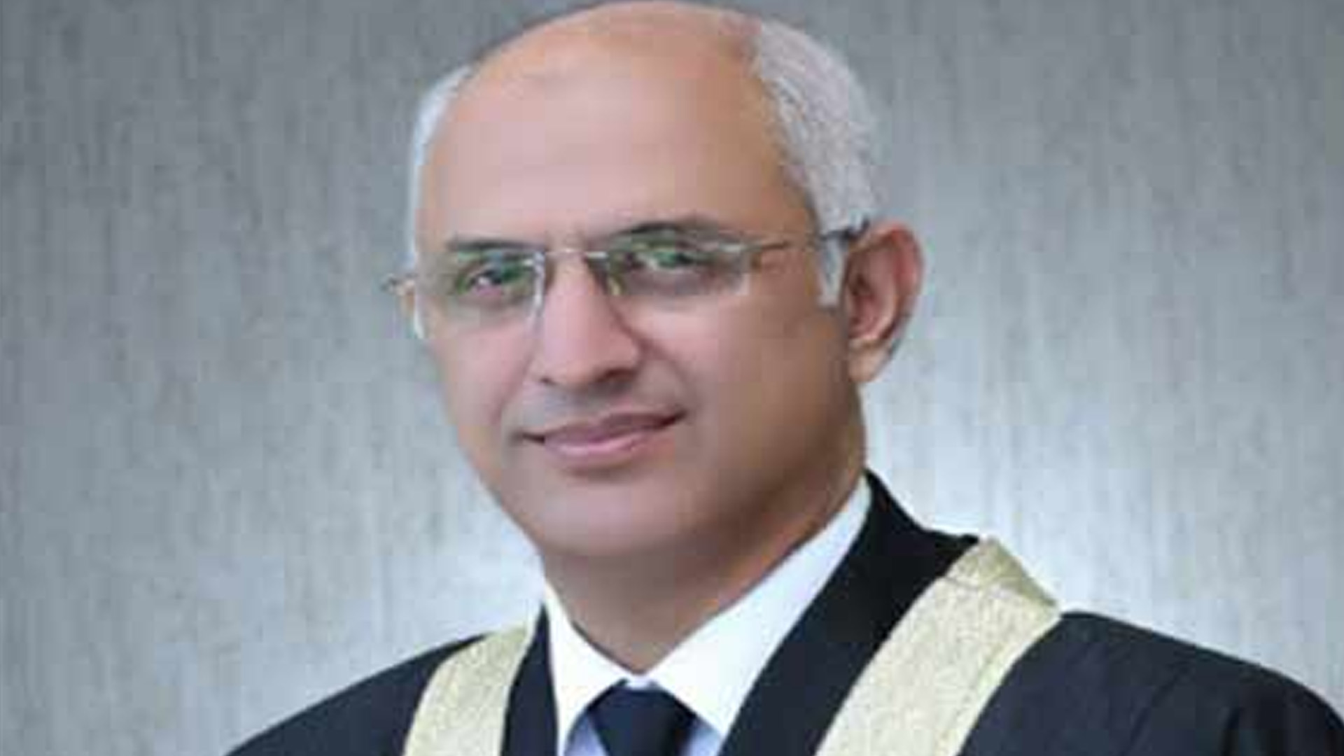 پارلیمنٹ نے اربوں روپے کے کرپشن کیسز ختم کردیے، جسٹس محسن اختر کیانی