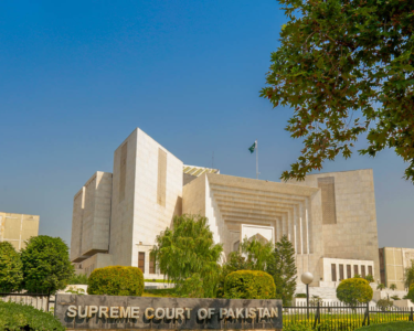 سرکاری ملازمین