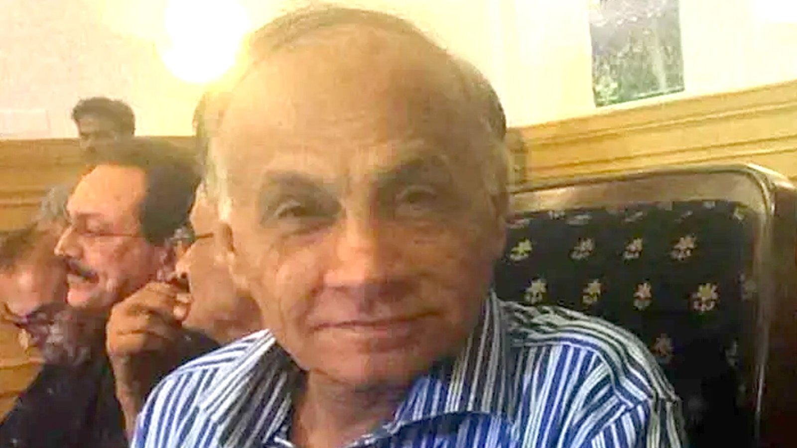 ایم کیو ایم رکن قومی اسمبلی موہن منجیانی اپنی نشست سے مستعفی