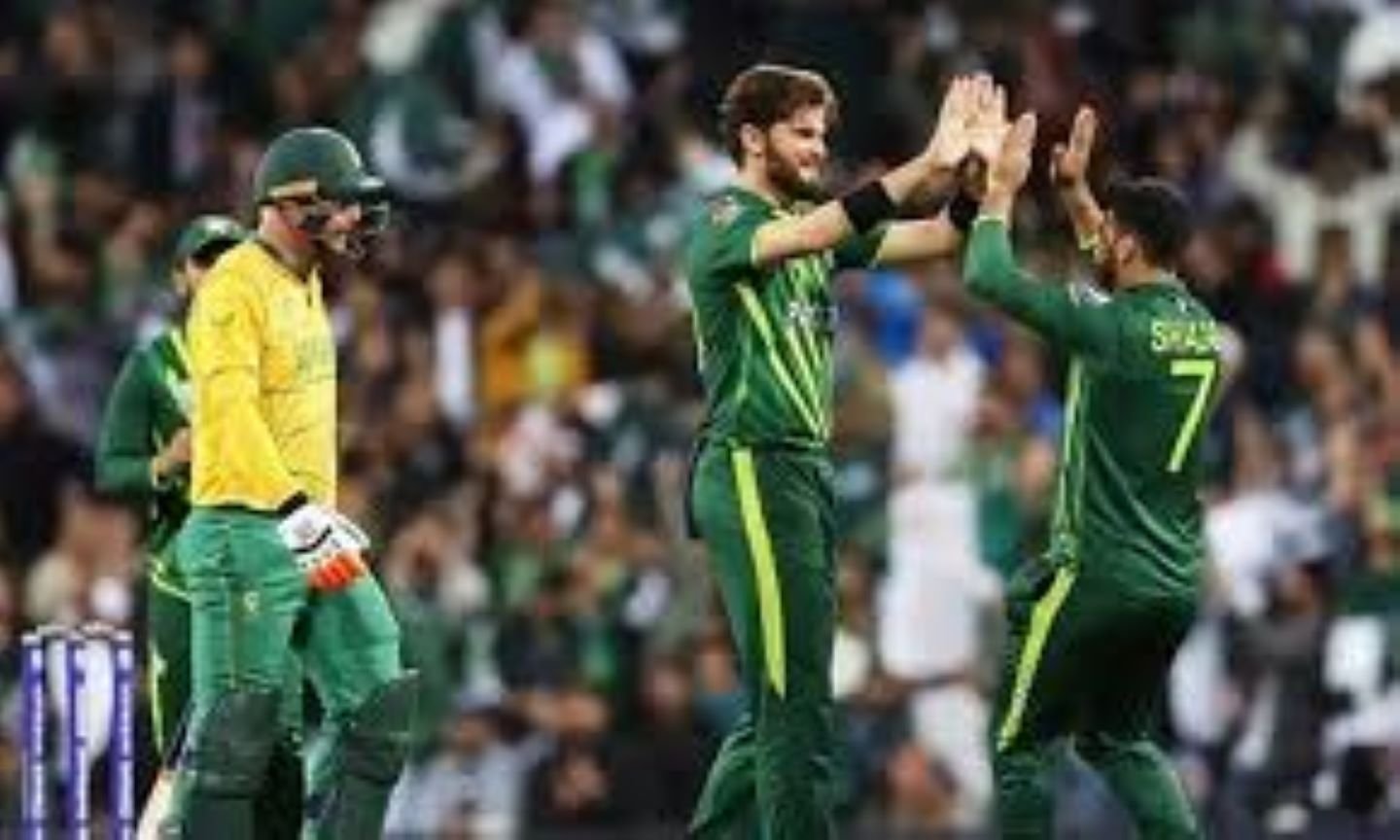 پاکستان اور جنوبی افریقہ کے درمیان پہلا ٹی 20 میچ آج ڈربن میں کھیلا جائے گا