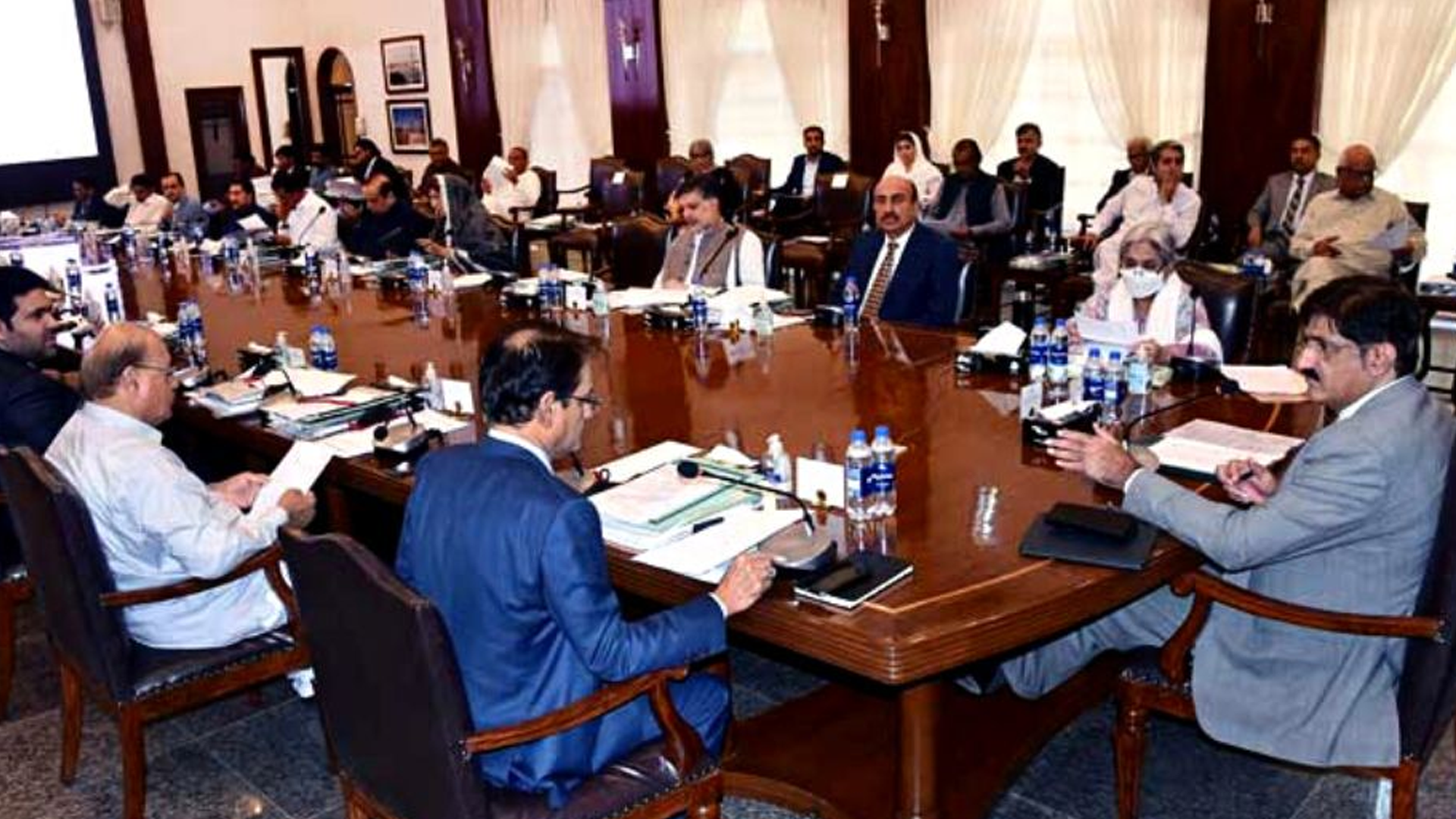 سندھ حکومت نے بینظیر بھٹو کی برسی کے لیے وفاقی حکومت سے ہیلی کاپٹر طلب کر لیا