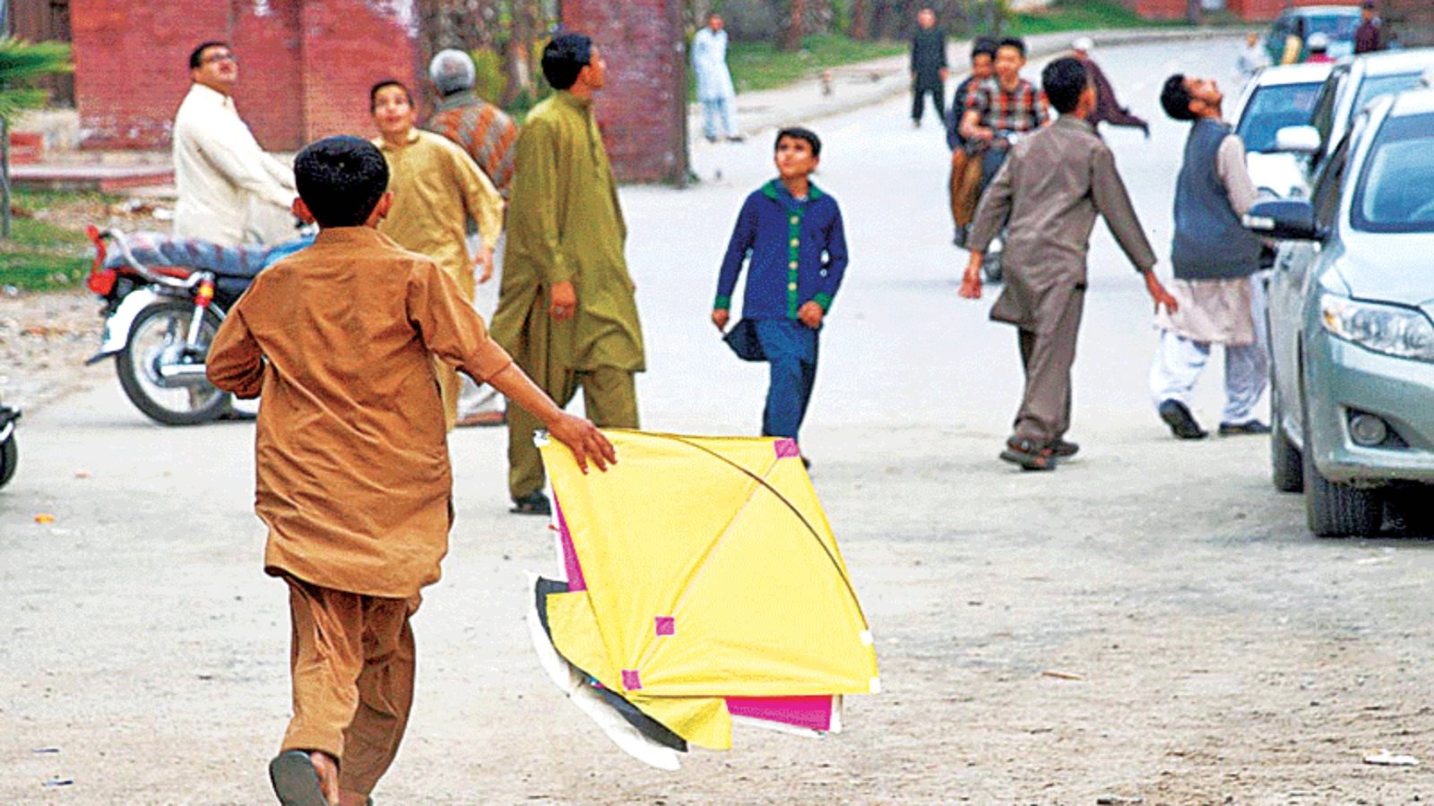 زندہ دلان لاہور بسنت کب منائیں گے ؟ فیصلہ ہوگیا