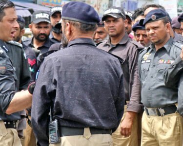 سندھ پولیس