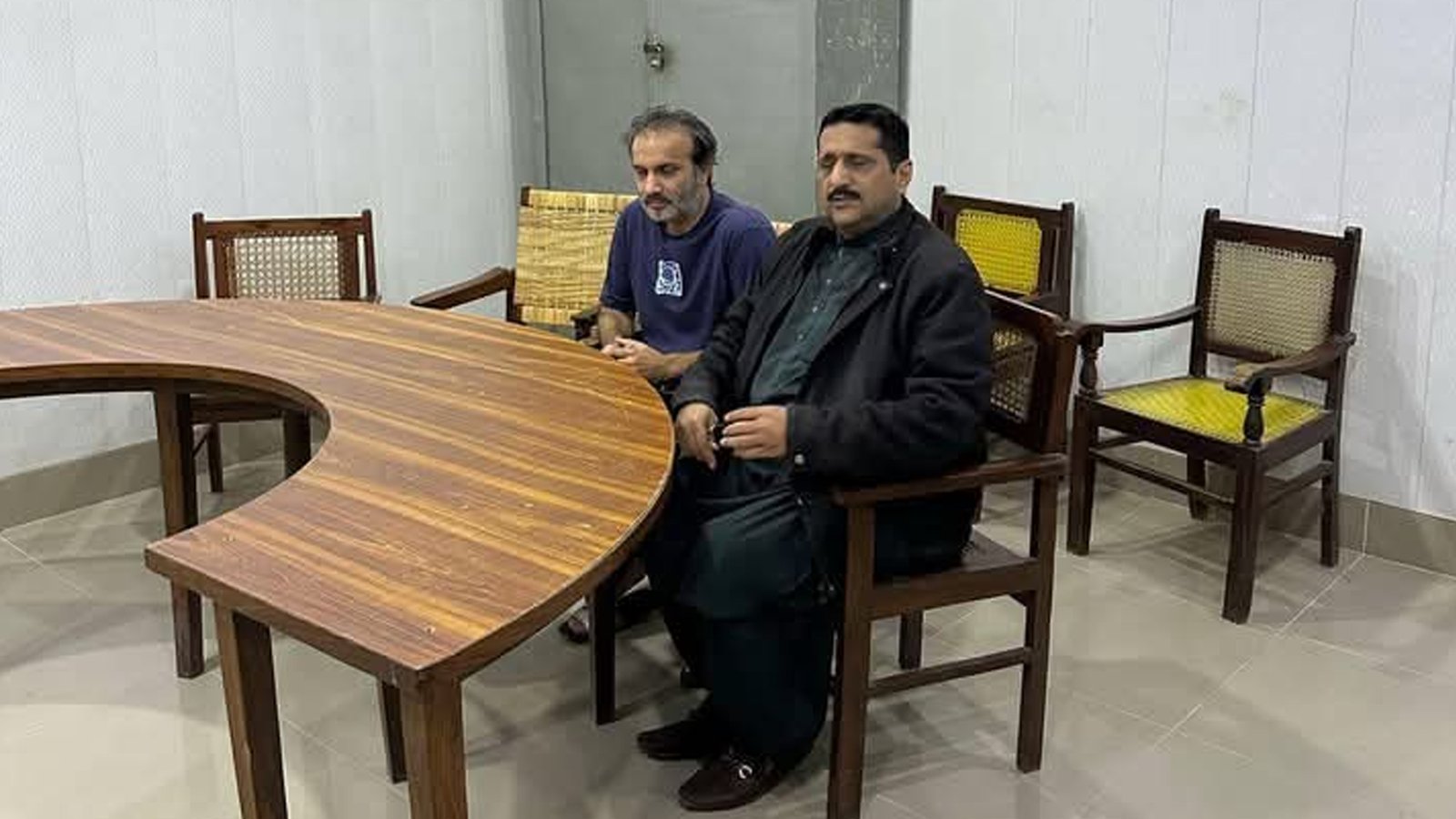 سینیٹر عون عباس بپی کیخلاف غیر قانونی شکار کھیلنے پر مقدمہ درج، علاقہ مجسٹریٹ کے سامنے پیش کر دیا گیا