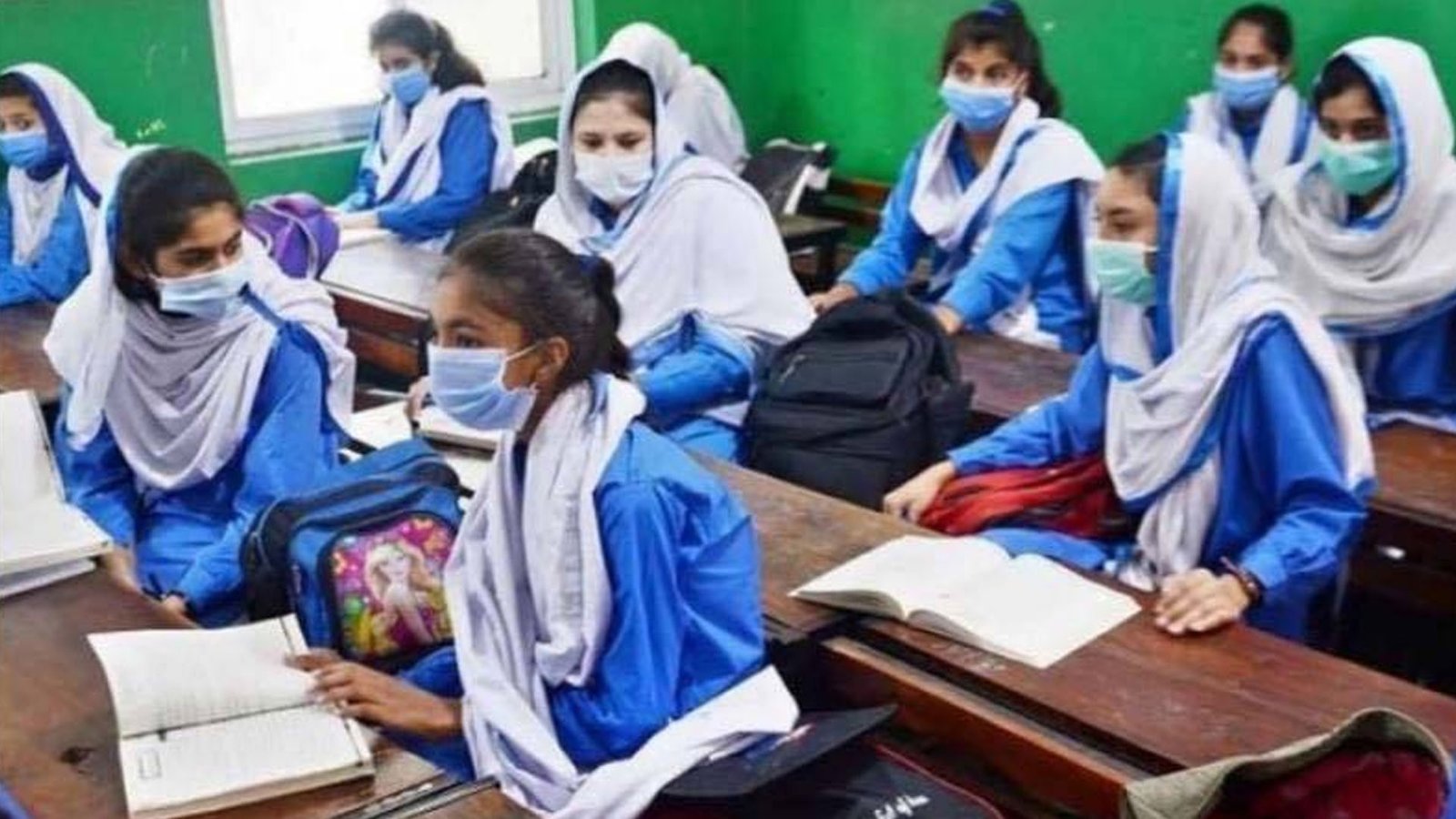 پشاور:پرائیویٹ سکولز کو بہن بھائیوں کی فیس میں رعایت دینے کی واضح ہدایت جاری