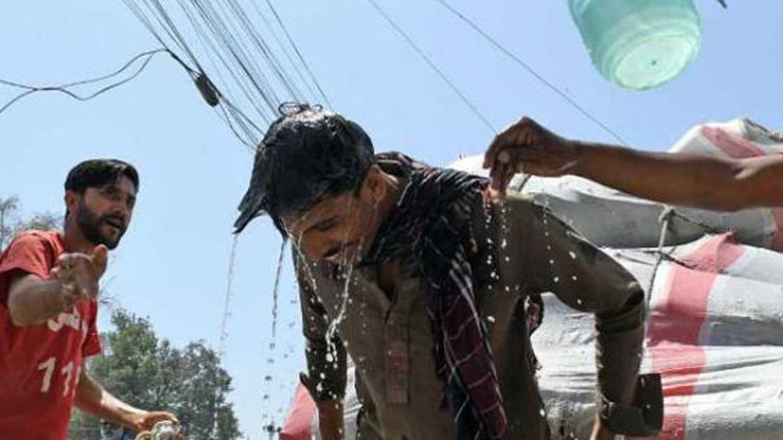 پاکستان میڈیکل ایسوسی ایشن کی شہریوں کو گرمی سے بچاؤ کے لیے احتیاطی تدابیر