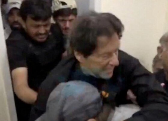 عمران خان پر حملہ