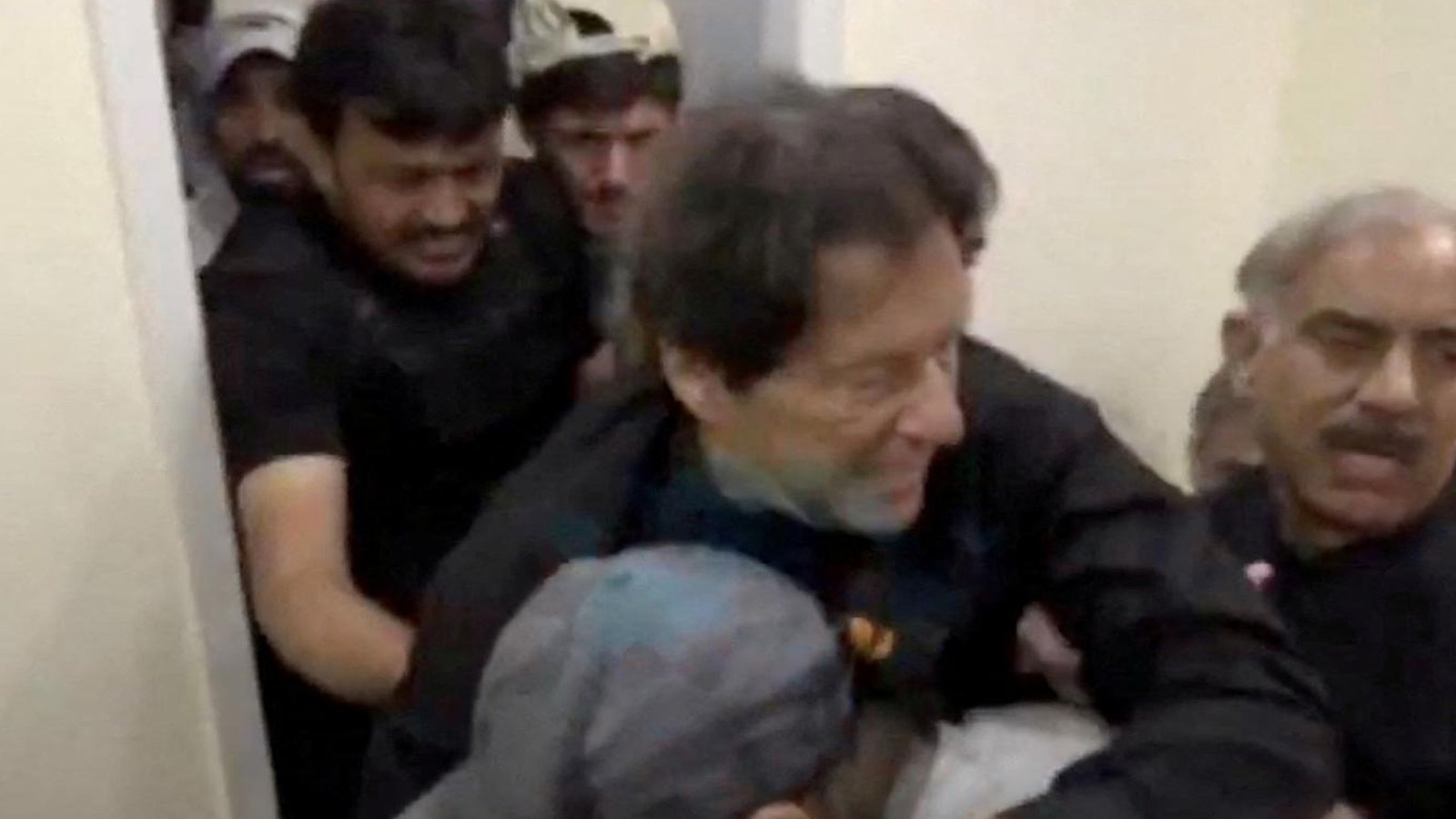 وزیرآباد میں عمران خان پر حملہ کرنے والے ملزم کو عمر قید کی سزا سنا دی گئی