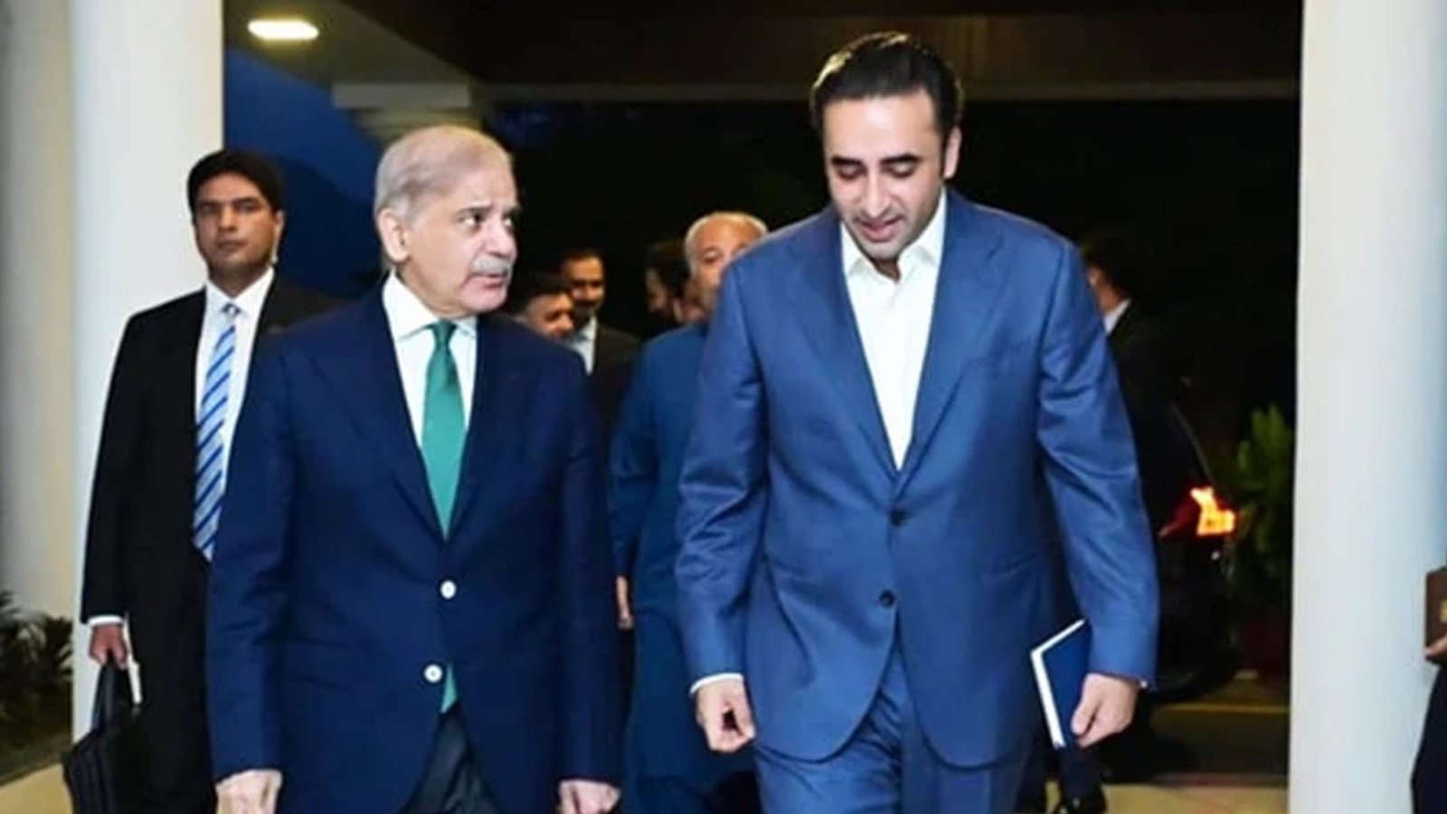پیپلزپارٹی حکومت کا حصہ بننے پر رضامند، جلد وزارتوں کی تقسیم متوقع