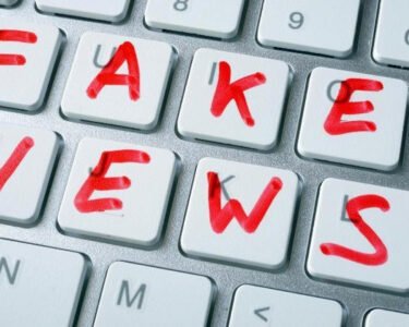 سوشل میڈیا ۔ فیک نیوز