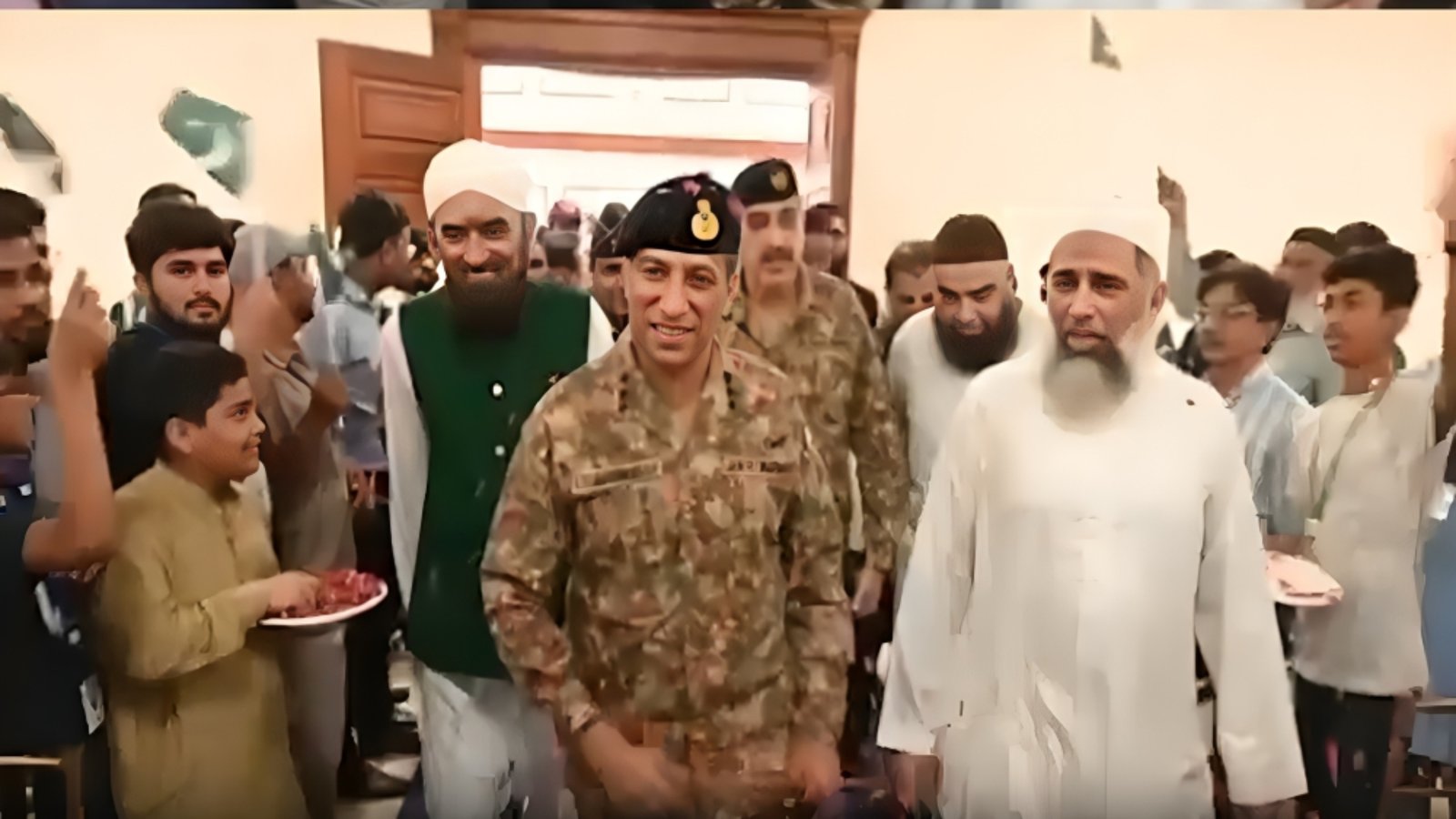 پاکستان نے ہمیشہ امن کو جنگ پر فوقیت دی ہے ، ترجمان پاک فوج