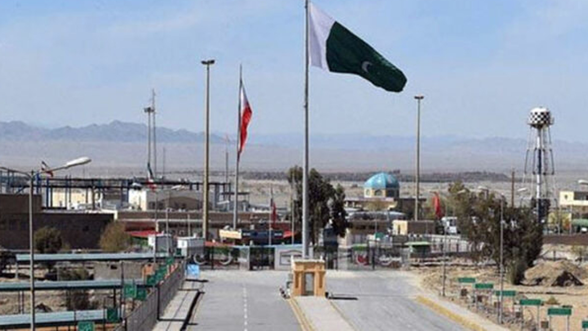 ایران میں ہزاروں پاکستانی زائرین موجود، سینئر سرکاری عہدیدار نے اہم مشورہ دے دیا