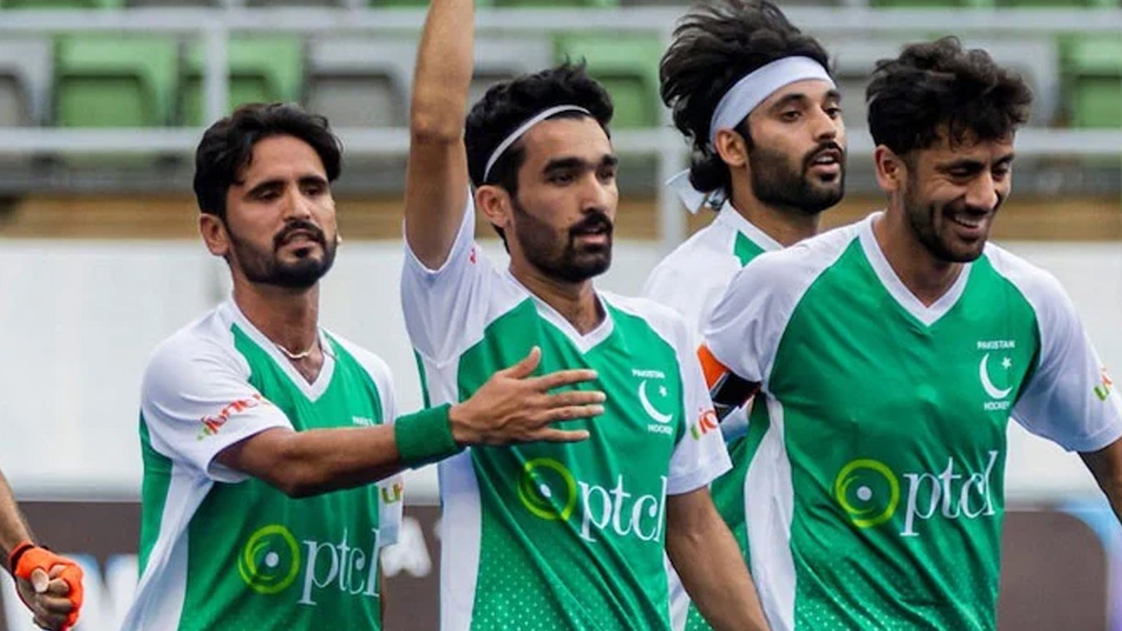 پاکستان شکست کے باوجود ایف آئی ایچ نیشنز کپ کے سیمی فائنل میں پہنچ گیا