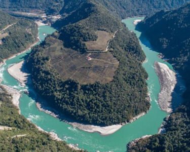 Chinese dam in Tibet