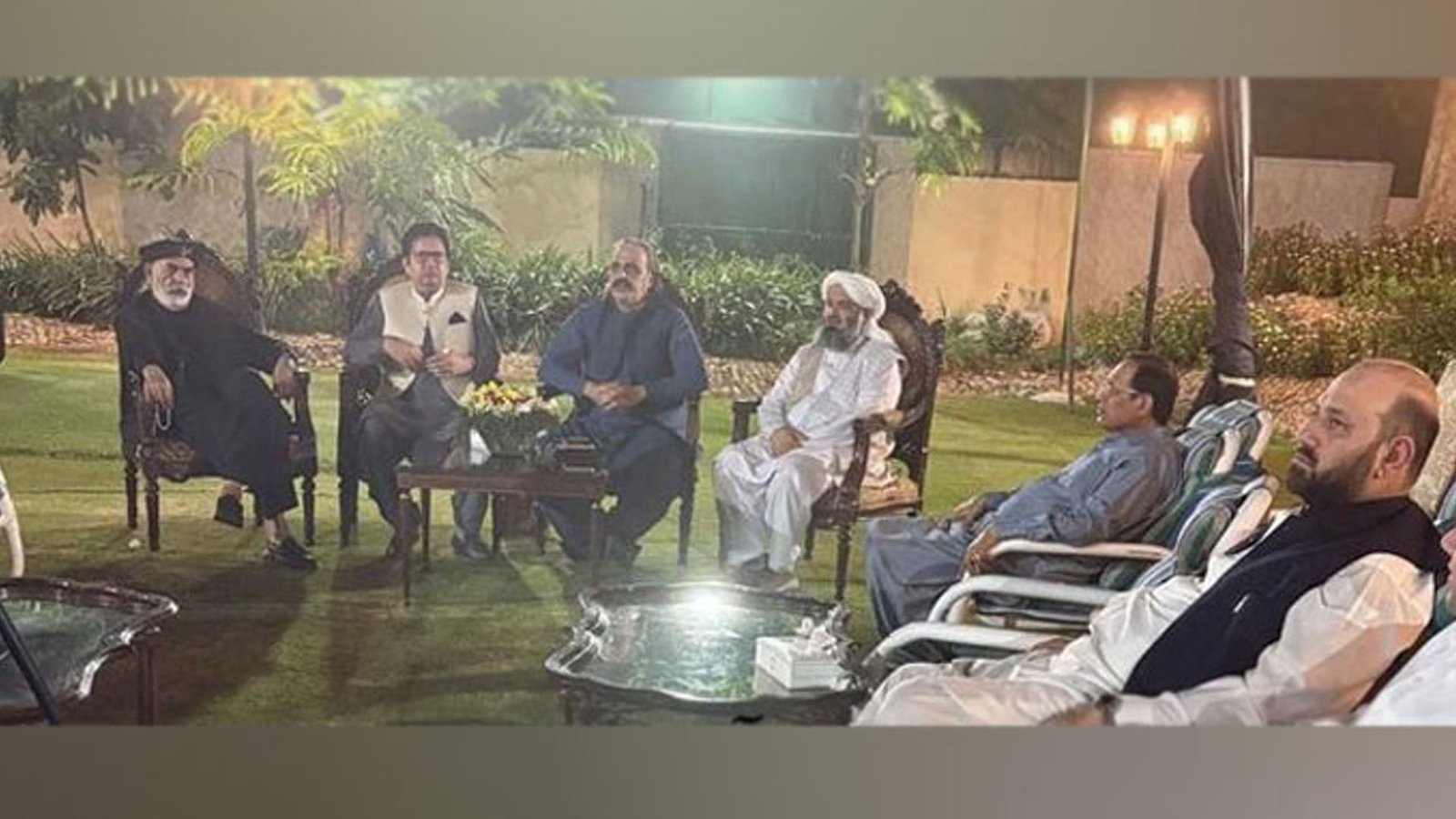 خیبرپختونخوا سینیٹ انتخابات،پی ٹی آئی منحرفین کیخلاف حکومت و اپوزیشن متحد، مشترکہ حکمتِ عملی تیار