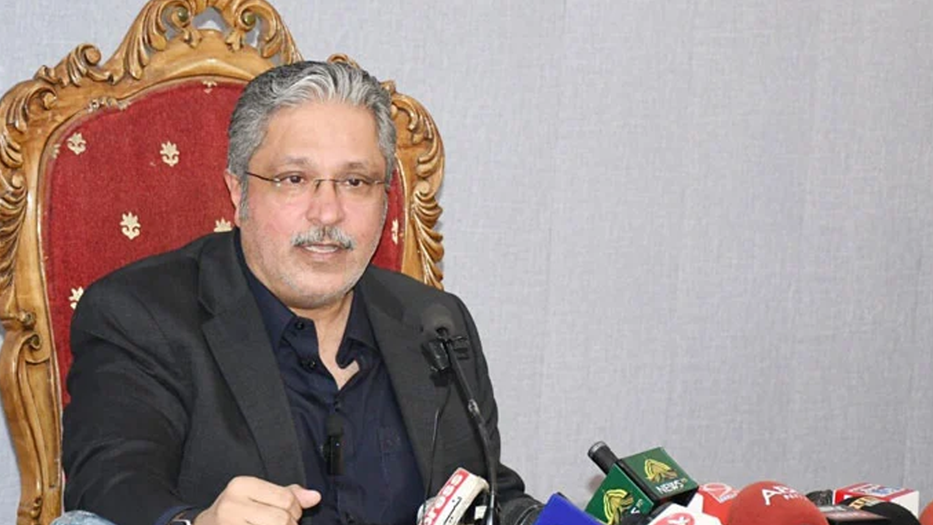 عمران خان نومبر 2024 سے این آر او لینے کی کوششوں میں ہیں،اختیار ولی