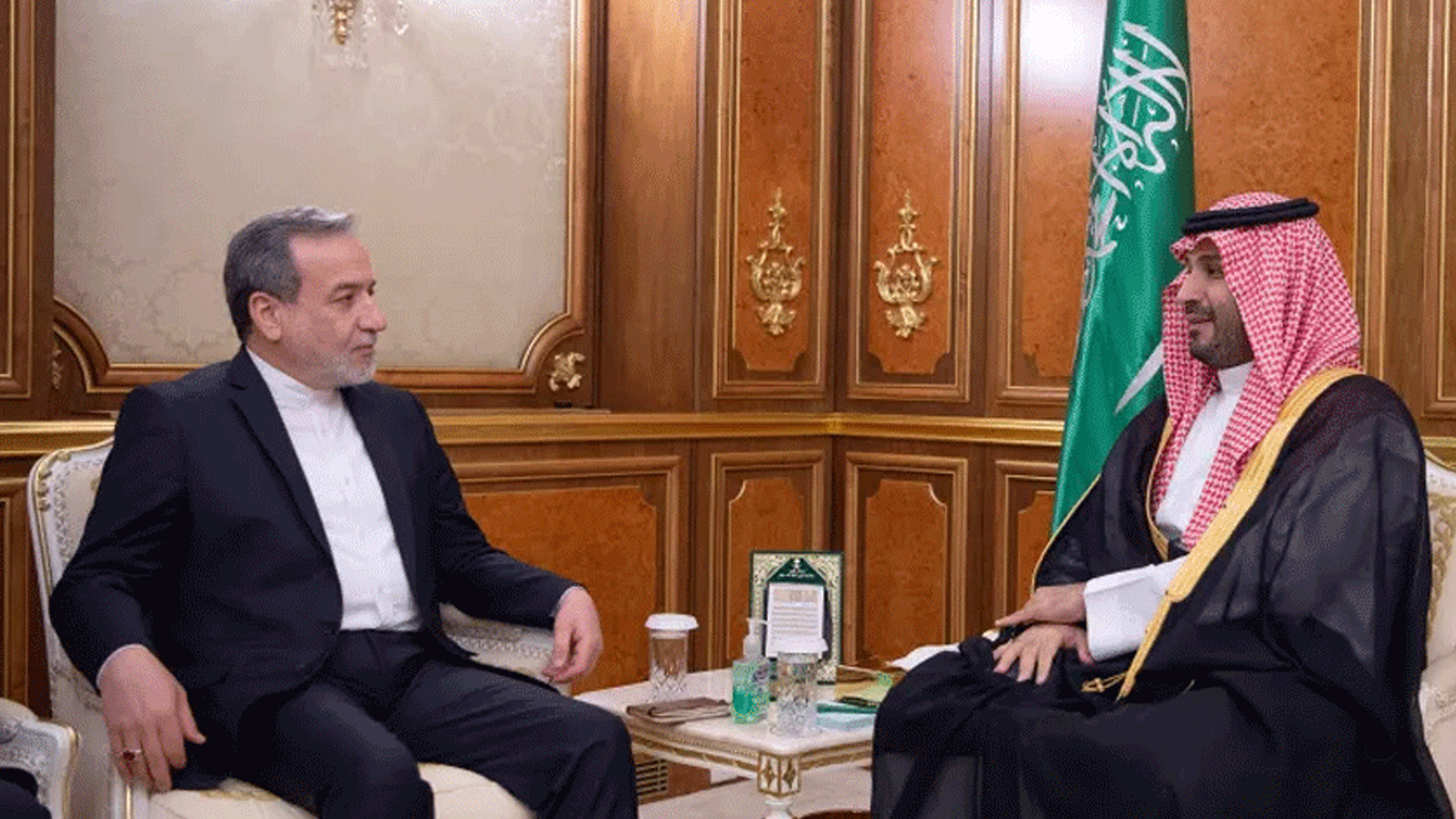 ایران، اسرائیل تنازع کے بعد سفارتی کوششوں میں تیزی، ایرانی وزیر خارجہ کی سعودی ولی عہد سے اہم ملاقات