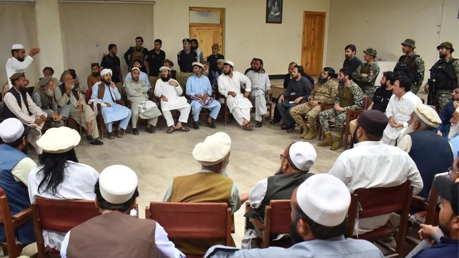 واہ تیراہ میں کشیدگی، جرگہ کامیاب مظاہرین نے احتجاج ختم کردیا